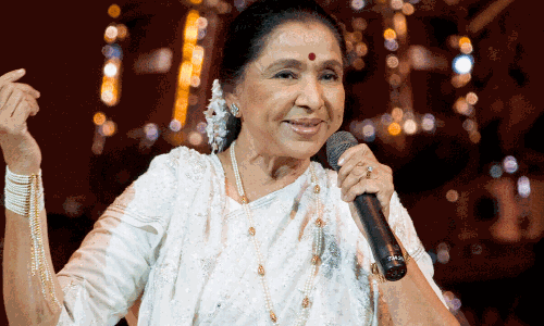 సంగీత లతకు అల్లుకున్న ఆశా బోంస్లే