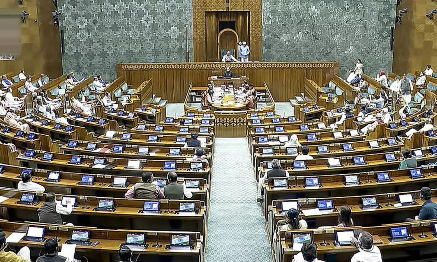 పార్ల‌మెంటు ప్ర‌త్యేక‌ భేటీపై  అనుమాన‌పు నీడ‌లు!