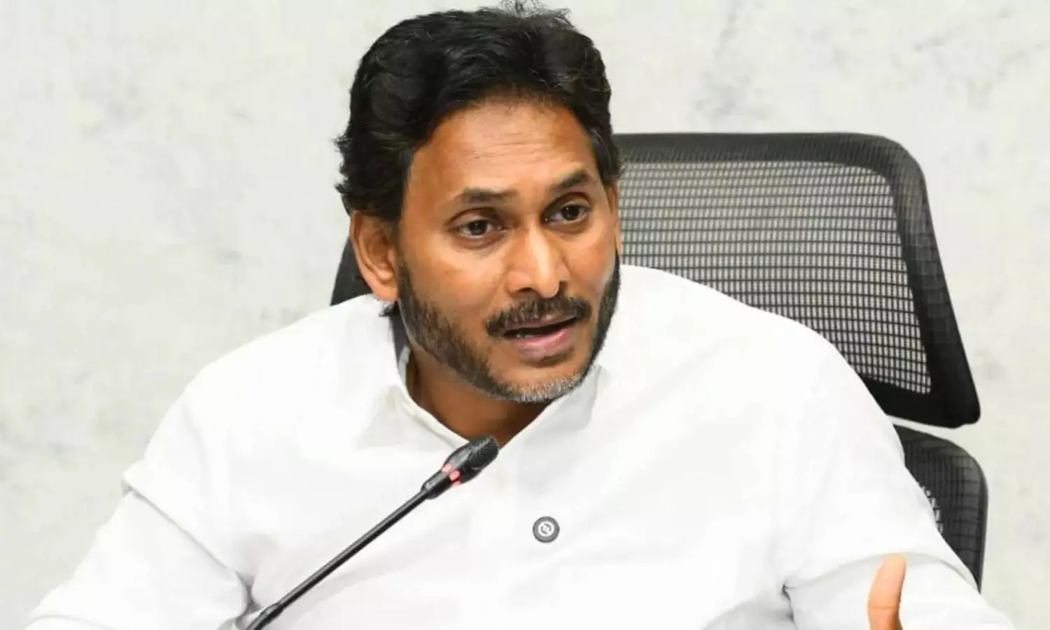 జగన్ తో ఈసారి ఆషామాషీ కాదట...నేతల  టెన్షన్ ?