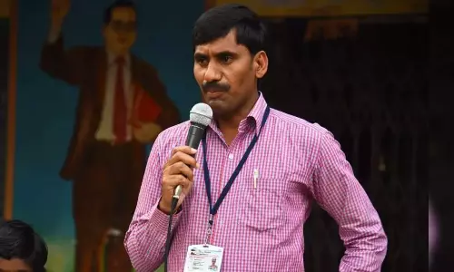 సైలెంట్ గా 10 లక్షల మందిపై ప్రభావం చూపిన ఎక్సైజ్ ఇన్ స్పెక్టర్.. ఆయన ఏం చేశారంటే..?