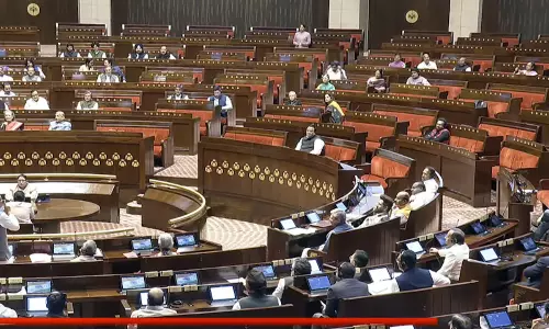 టీడీపీ, జనసేన షాకింగ్ డెసిషన్ : రాజ్యసభ అభ్యర్థులుగా పరిశీలనలో కొత్త పేర్లు!