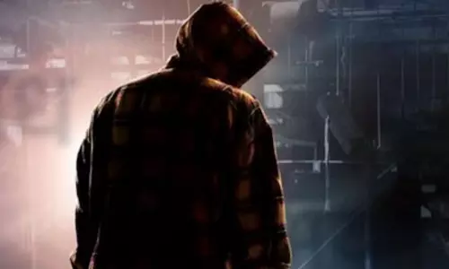 షాక్ ఇచ్చిన లెజెండ్ వార‌సుడు!