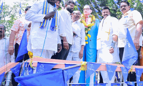 దేవుడికోసం ఒక మతం.. బెనిఫిట్స్ కోసం మరో మతమా? - రఘురామరాజు సంచలన వ్యాఖ్యలు