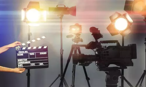 నాణ్యత కోసమా? హీరోల అతి జోక్యమా?