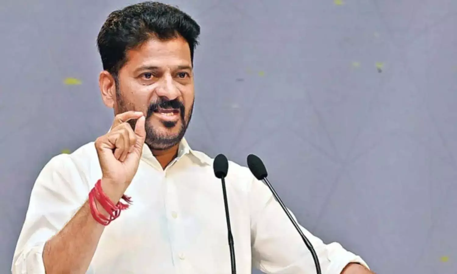 జీవన్రెడ్డి ఎఫెక్ట్.. రేవంత్ రెడ్డి జాగ్రత్తలు! జీవన్రెడ్డి ఎఫెక్ట్.. రేవంత్ రెడ్డి జాగ్రత్తలు!