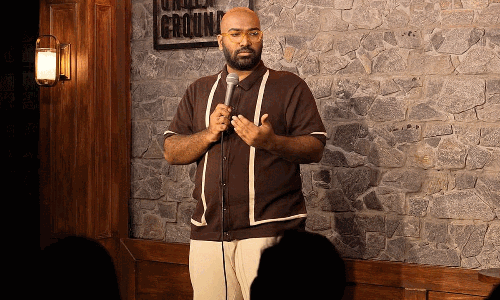 కామెడీ పేరుతో చీప్ జోకులు.. స్టాండప్ కమెడియన్‌ అరెస్ట్