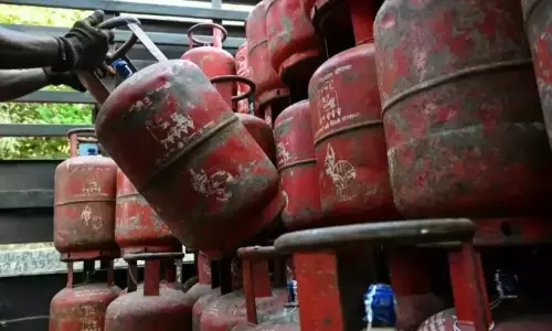 ఎల్.పీజీ సరఫరా కష్టమేనా? పునరుద్ధరణకు నాలుగేళ్లు పడుతుందా?