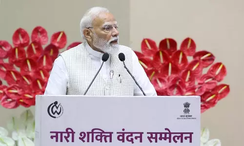 తాను చేసిన చ‌ట్టాన్ని తానే మారుస్తున్న మోడీ రీజ‌నేంటి?