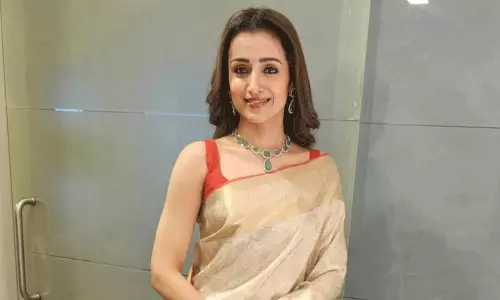 త్రిష కృష్ణన్ 100 కోట్ల సామ్రాజ్యం: 25 ఏళ్ల సినీ ప్రస్థానంలో అరుదైన మైలురాయి!