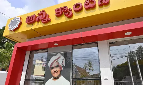 అతి పెద్ద అన్న యాగం...8.80 కోట్ల మంది తిన్నారు !