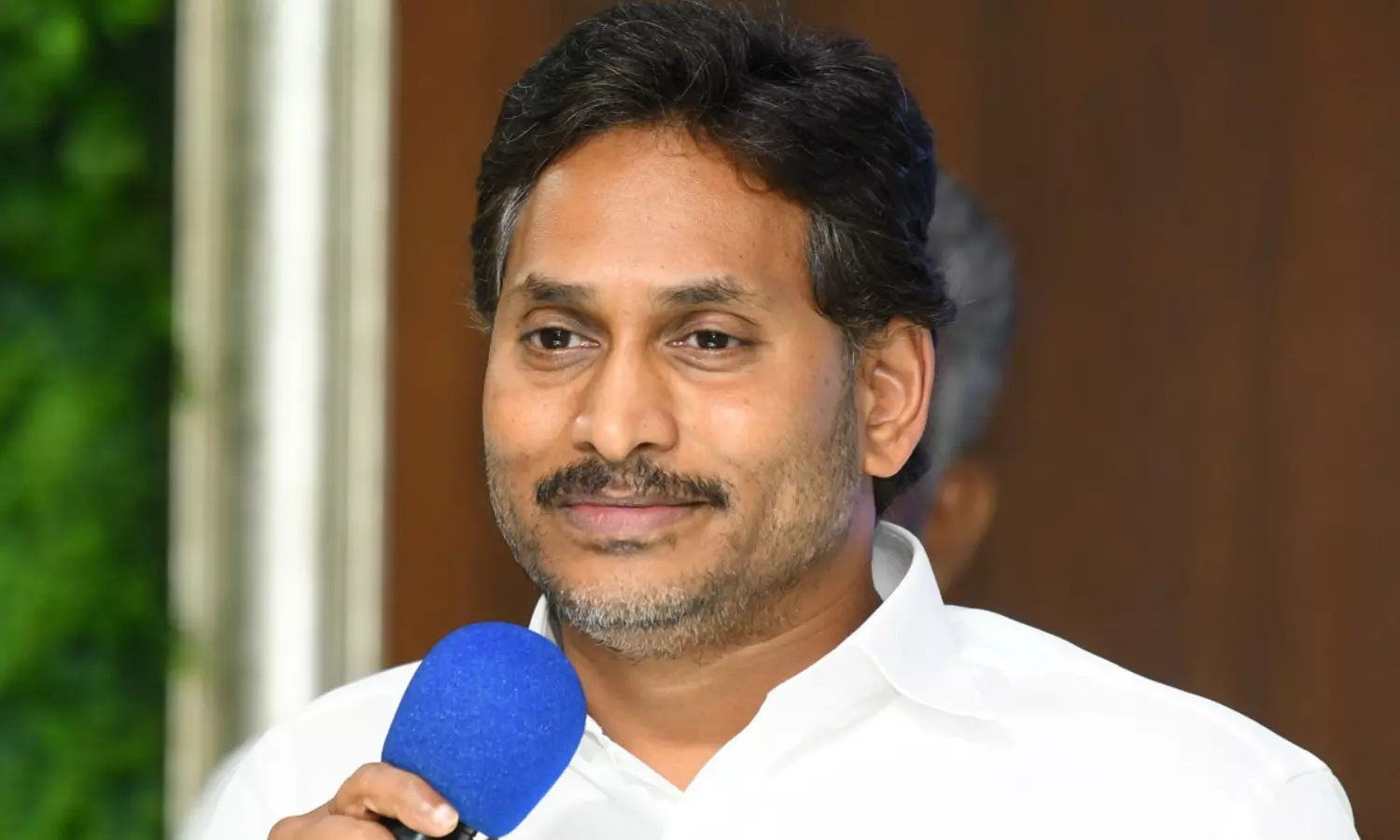 జగన్ కేరాఫ్ లోటస్ పాండ్...కొత్త వ్యూహమేంటి ?