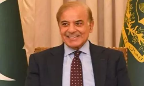 ఆర్థిక సంక్షోభం : మాదాకోలం తల్లే.. అప్పుల కోసం అర్రులు చాస్తోన్న  పాకిస్తాన్