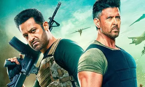 యశ్ రాజ్ ఫిల్మ్స్ మాస్టర్ ప్లాన్! వార్ 2 డిజిటల్ స్ట్రాటజీ హాట్ టాపిక్