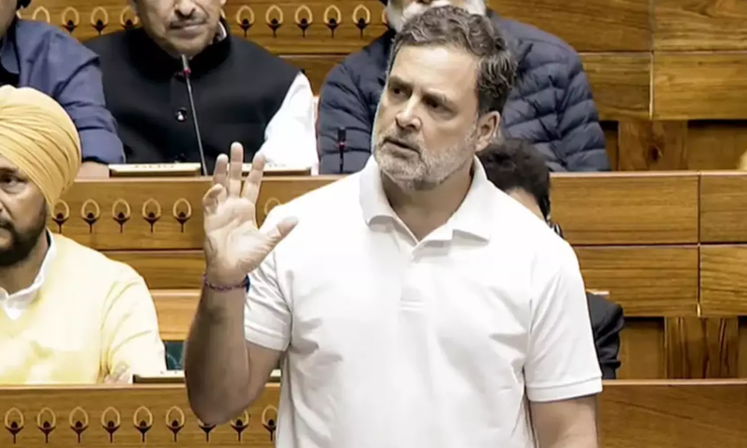 ప్రియాంక నుంచి నేర్చుకోవాలంటూ రాహుల్