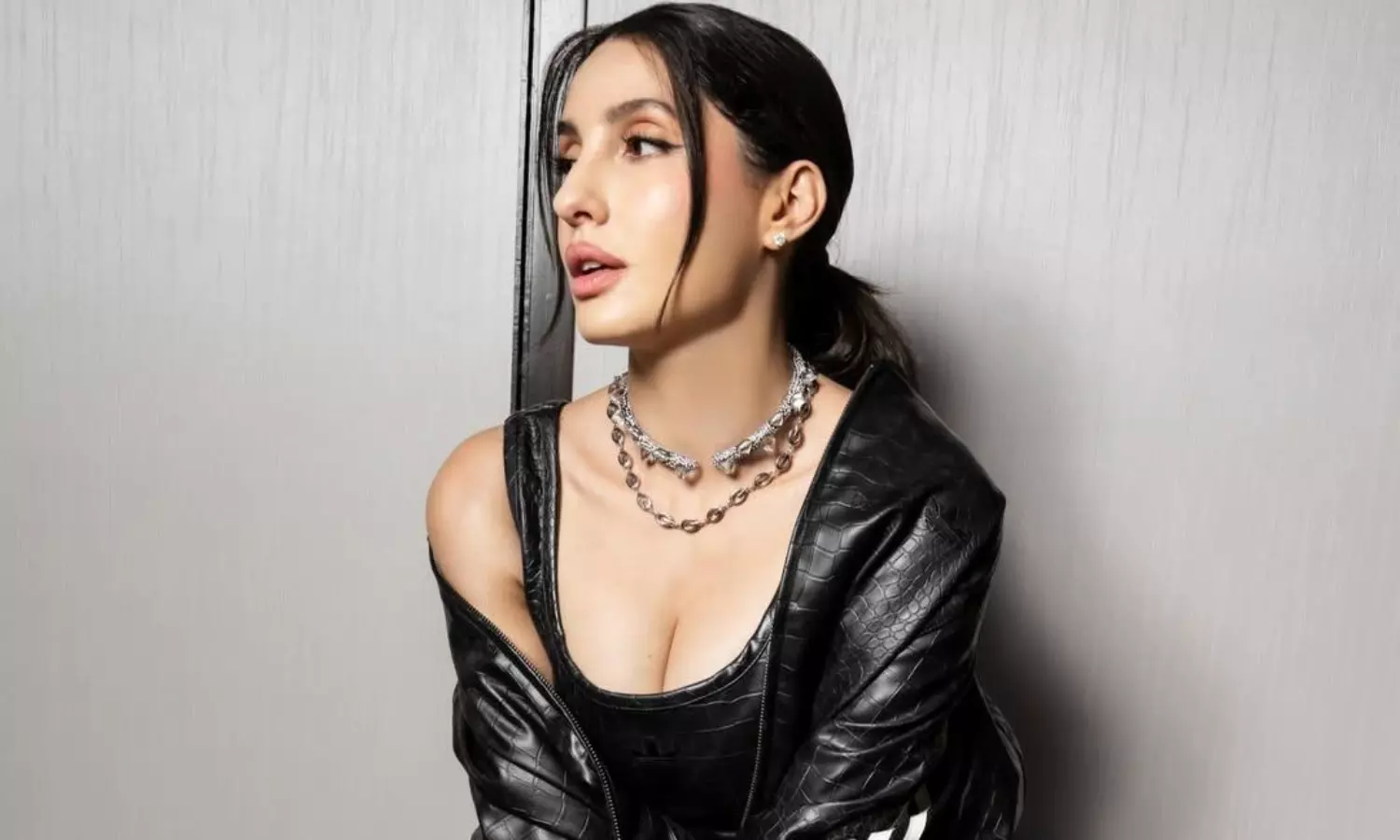 స్టన్నింగ్ లుక్‌లో మెరిసిన నోరా ఫతేహి