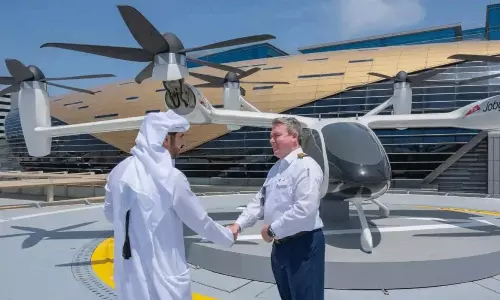 ప్రపంచంలోనే తొలి ఎయిర్ ట్యాక్సీ స్టేషన్.. ఘనత సాధించిన దుబాయ్..