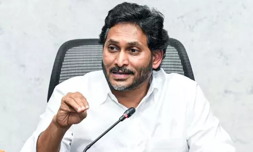 బిల్లును అడ్డుకొని పార్టీలు సాధించిందేంటి? పోస్టుతో జగన్ సూటిప్రశ్న