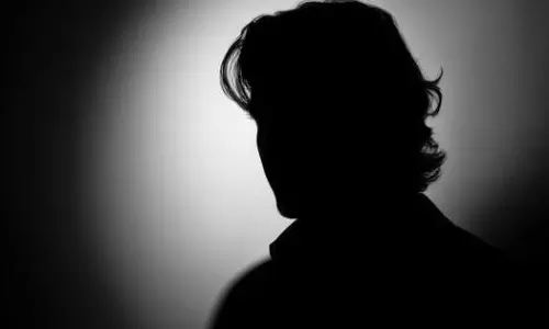 టాలీవుడ్ లో టెన్షన్ టెన్షన్.. ఆ ప్రొడ్యూసర్ అసలేం చేశారు?