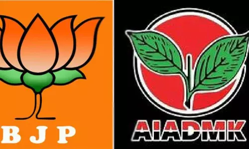 త‌మిళ‌నాట భారీ ట్విస్ట్‌.. అన్నాడీఎంకేపై బీజేపీ ముద్ర‌!