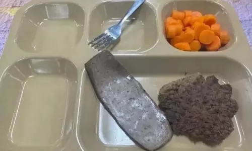 ఎవరి కోసం ఈ యుద్ధం? సొంత సైనికులకు తిండి పెట్టలేవా ట్రంప్?