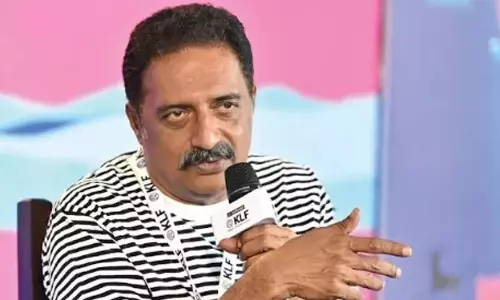 శ్రీ‌రాముడిపై వ్యాఖ్యలు! ప్ర‌కాష్‌రాజ్‌ని హిందూ వ్య‌తిరేకిగా చిత్రీక‌రించే ప్ర‌య‌త్న‌మా?