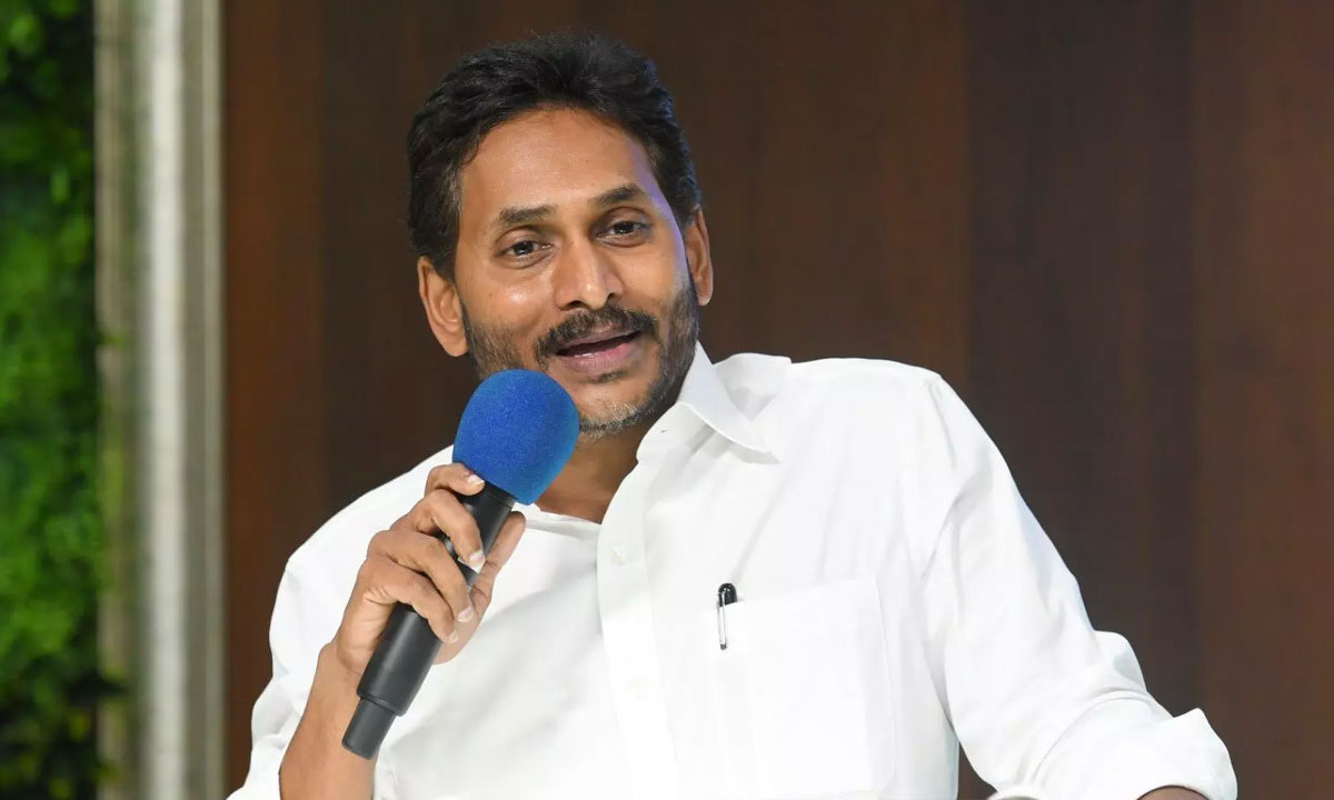 Mohan Reddy పాత వ్యూహాల్లో జగన్...వర్కౌట్ అవుతుందా ? | Y. S. Jagan Mohan Reddy ...