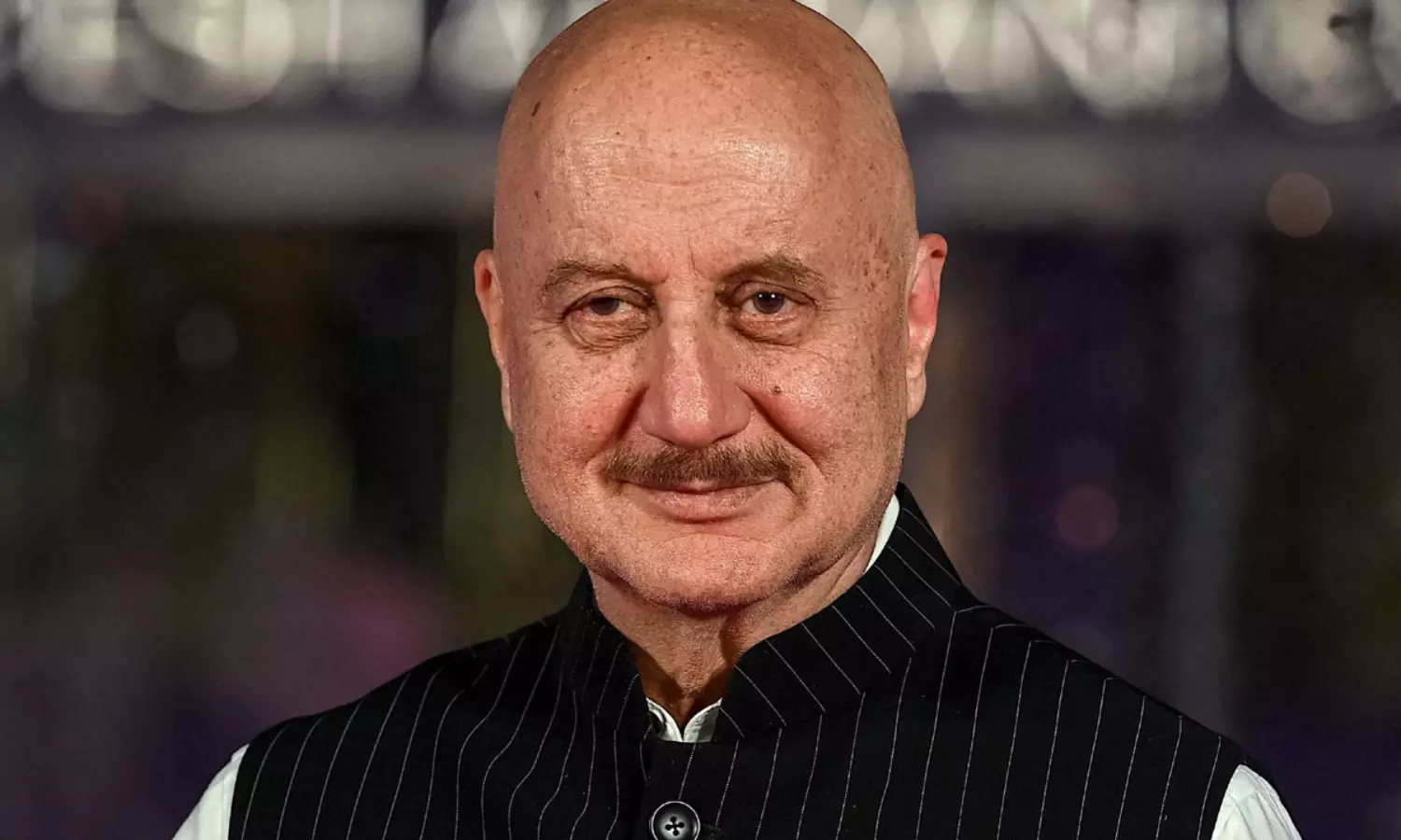 నట గురువు ఆర్థిక కష్టాలు: వేల కోట్ల ఇండస్ట్రీలో ఉన్నా బ్యాంకు ఖాతాలో రూ.400 లేదు!