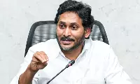 మూడు రోజులు...జగన్ మూడు ట్వీట్లు వైరల్ !