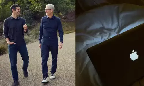 టిమ్ కుక్ నిష్క్రమణ.. యాపిల్ కొత్త సీఈవో ఎవరు? ఆయన బ్యాక్ గ్రౌండ్ ఏంటంటే?