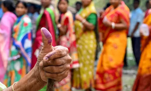తమిళనాడులో కింగ్ మేకర్లు తెలుగు ఓటర్లే.. వెరీ ఇంట్రెస్టింగ్!