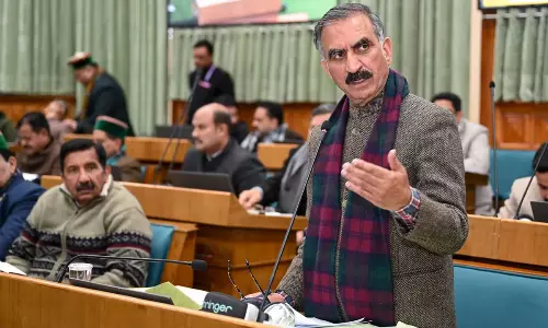 జీతాలు కట్ - హిమాచల్ ఖజానా ఖాళీ !