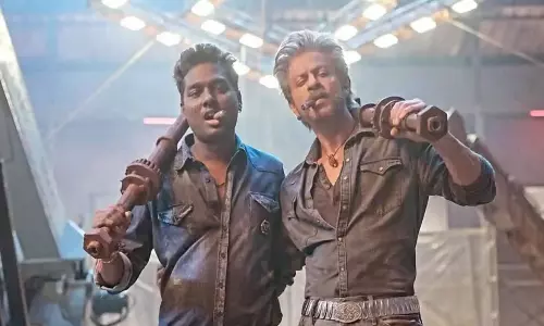 షారుఖ్ ‘జవాన్ 2’లో ట్విస్ట్.. సౌత్ హీరో విలన్‌గా?