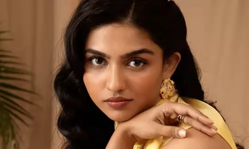 శ్ర‌మ‌ను దోచుకుంటున్నారంటూ న‌టి ఆవేద‌న‌!