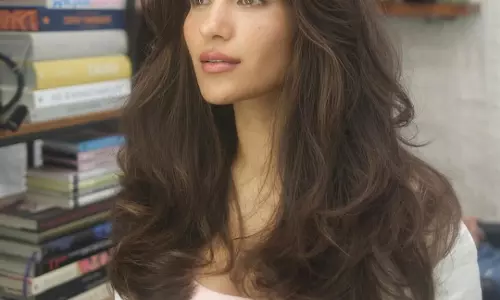Ruhani Sharma Impresses with Style and Simplicity
