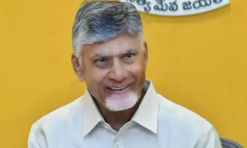 లాస్ట్ లో విశాఖ....బాబు దిశా నిర్దేశం