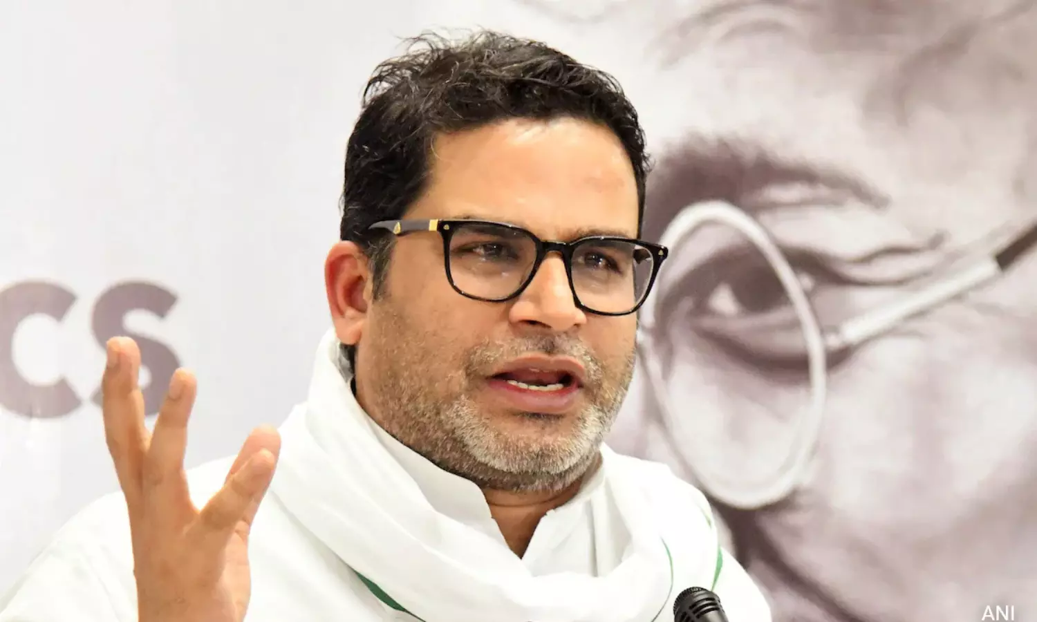 తెలంగాణలో పీకే రీ-ఎంట్రీ.. రేవంత్‌కు చెక్ పడుతుందా..? బీఆర్ఎస్‌కు ప్రాణం పోస్తారా?