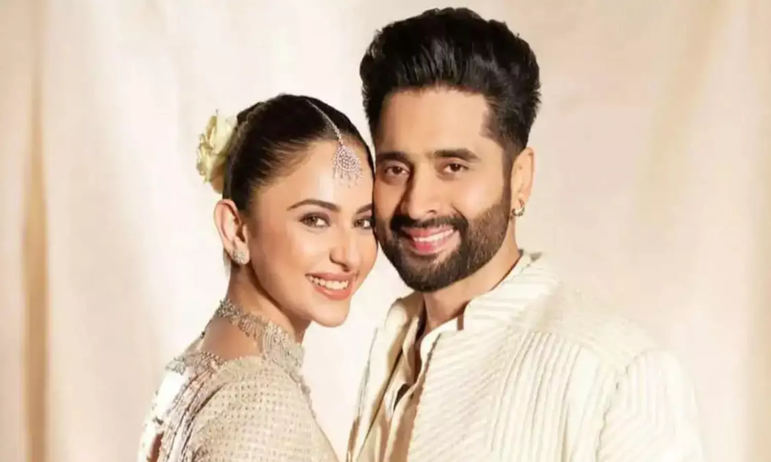 స్లిప్ అయ్యాడనుకున్నారు కానీ తెలివిగా త‌ప్పించుకున్నాడు!