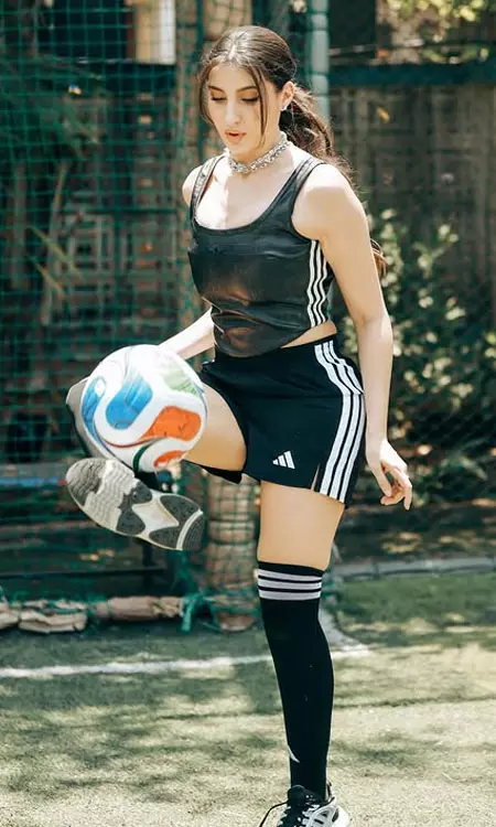 Nora Fatehi Scores Style Goals in Sporty Chic Look