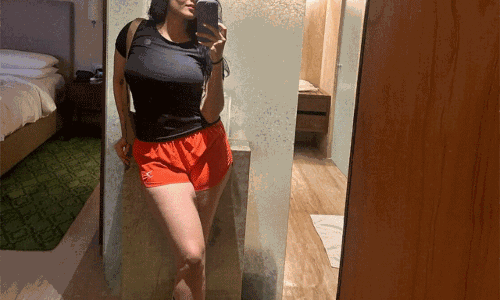 Ritika Singh Stuns with Strength and Style in Her Latest Photo