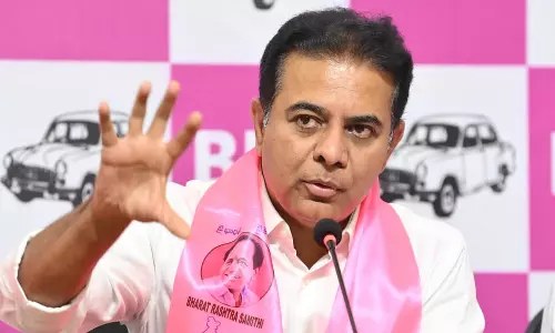 గోదావ‌రి పారినంత కాలం.. కేసీఆర్ సుస్థిరం: కేటీఆర్‌
