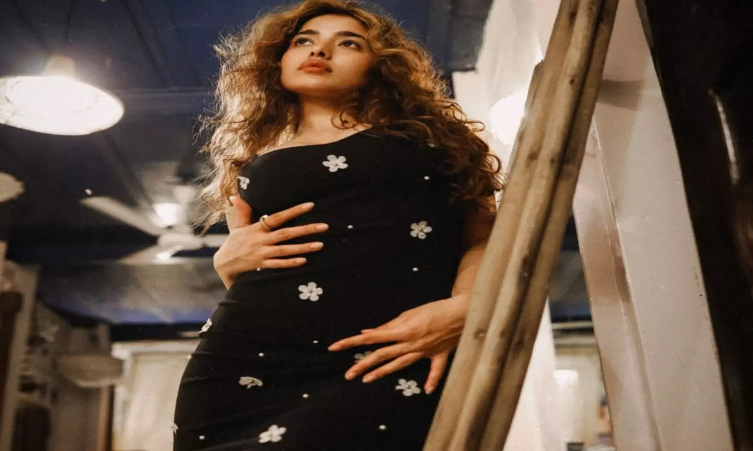 రొమాంటిక్ భామ కేతికా శర్మ కొత్త స్టైలిష్ అవతార్!