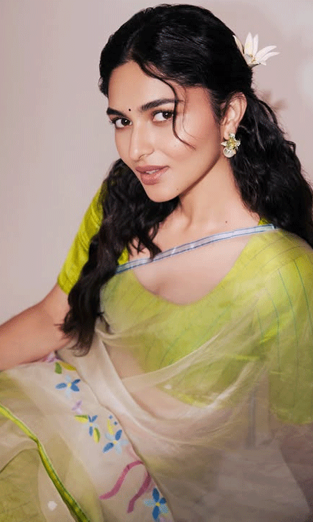 Kayadu Lohar Shines Bright in Stunning Designer Ensemble
