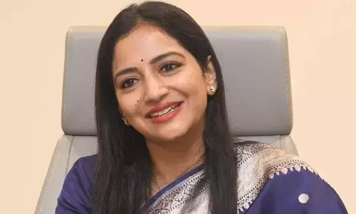 పుకార్లకు చెక్ పెట్టిన మల్లారెడ్డి కోడలు!