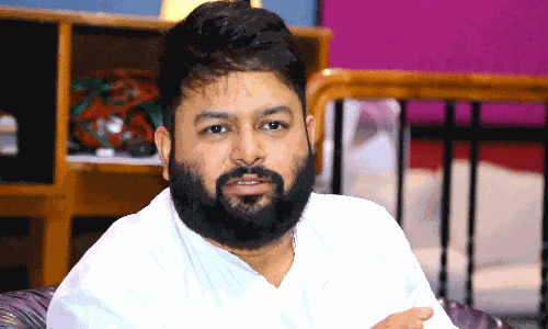 పరిశ్రమలో ట్రబుల్ షూటర్ గా  మ్యూజిక్ సెన్సేషన్!