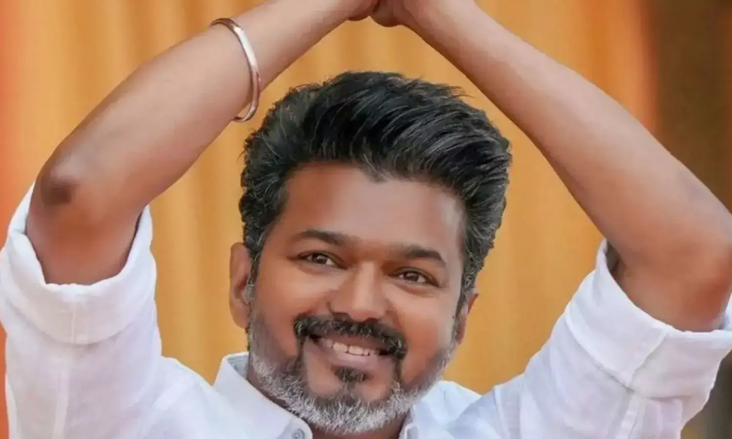 కాబోయే సీఎం : దళపతి విజయ్ షాకింగ్ కామెంట్స్ !