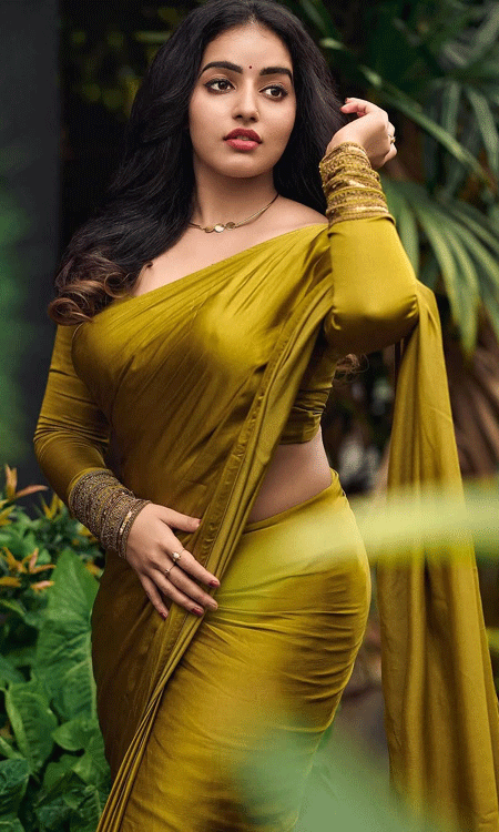 Malavika C Menon Radiates Elegance in Traditional Saree Look