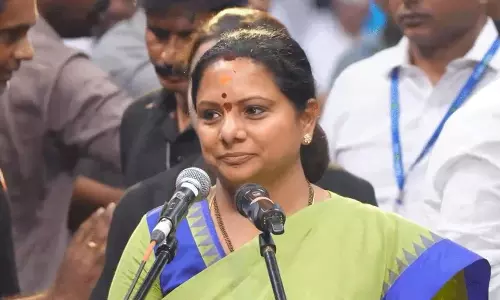 క‌ర్కోట‌కుడు-హిట్ల‌ర్‌:  రేవంత్ రెడ్డిపై క‌విత ఫైర్‌