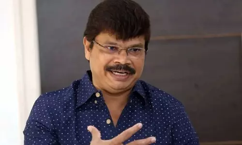 బోయపాటి బర్తడే స్పెషల్.. ప్రభుత్వ ఉద్యోగాన్ని వదిలి సినిమాల వైపు.. తెలియని విషయాలెన్నో!