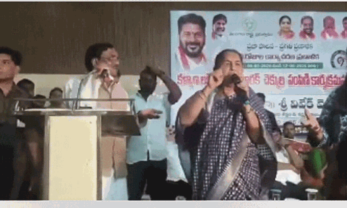 మీరే పొడిచారు - మీరేం పీకారు: మంత్రి వ‌ర్సెస్ ఎమ్మెల్యే!