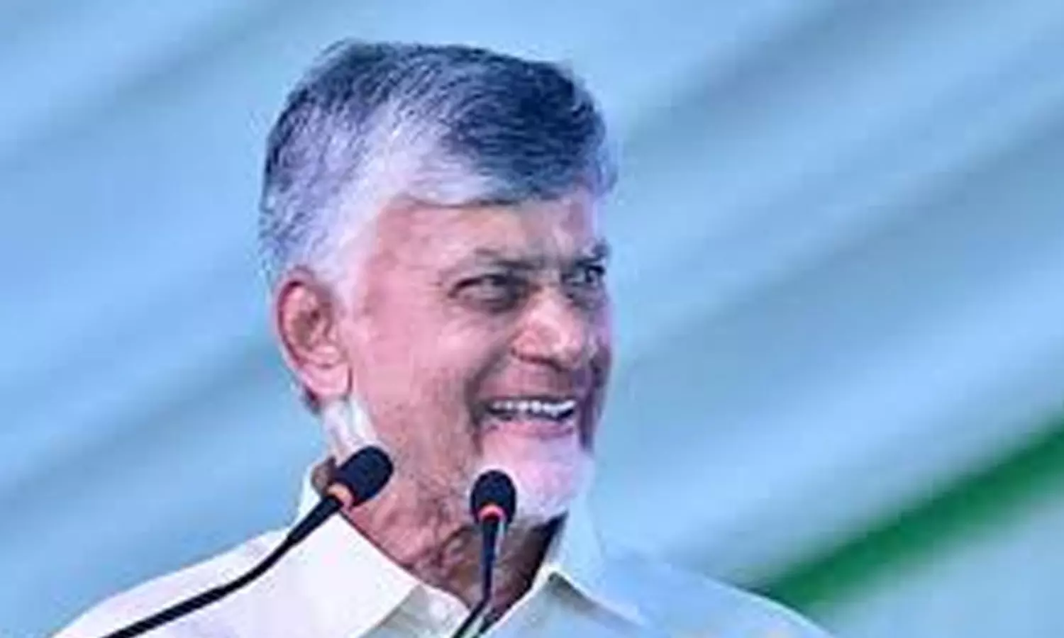 విశాఖ విశ్వ నగరి...బాబు అల్టిమేట్ కామెంట్